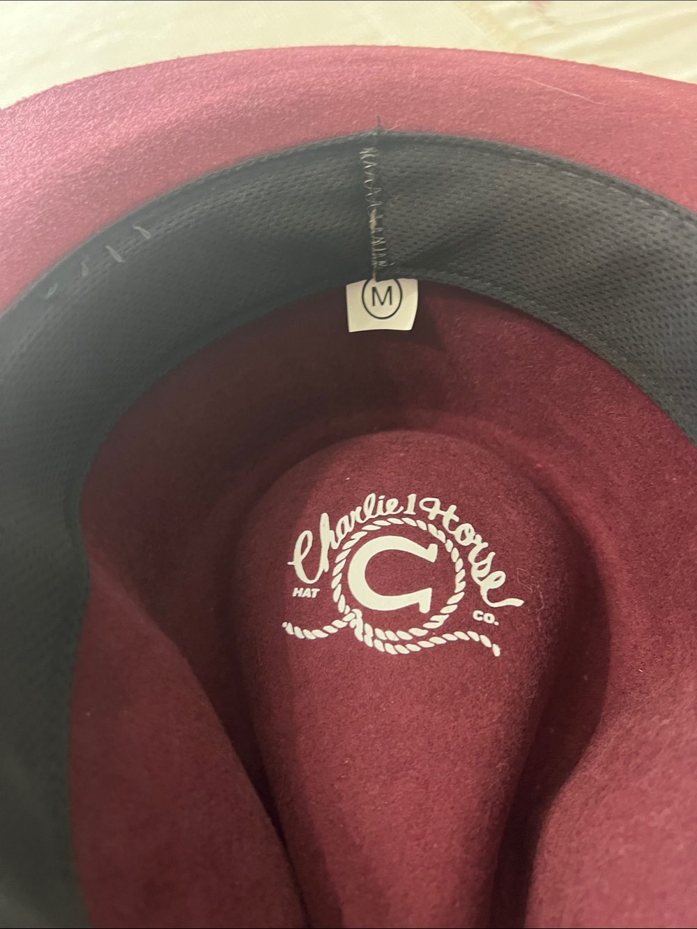 Charlie 1 Horse “ Highway” wool felt hat in Burgundy with Tan Band size M - Picture 3 of 5